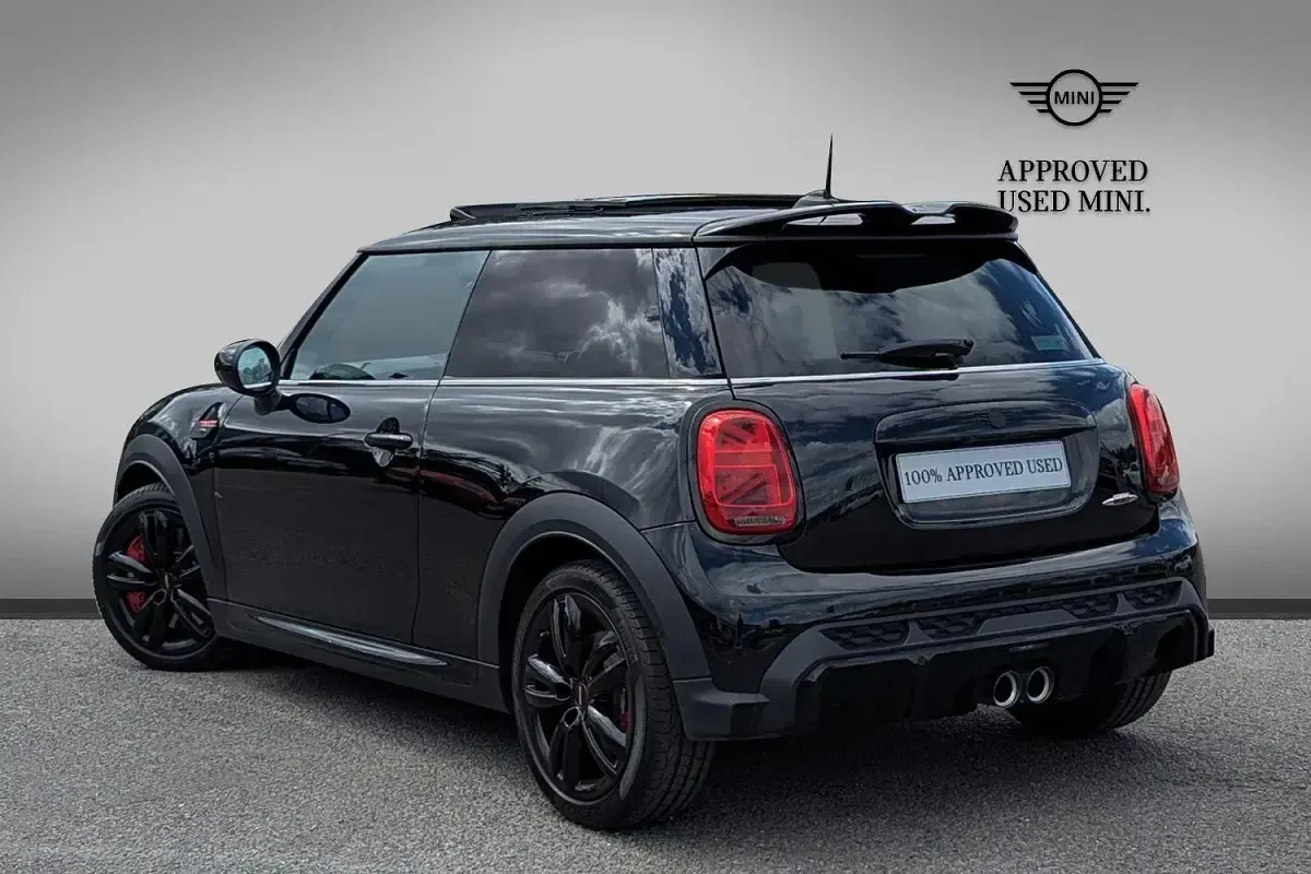 Used Mini John Cooper Works Hatch 228 HP (167 kW) 2022 Black Hatchback