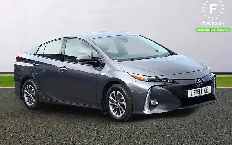 Used Toyota Prius 122 HP (89 kW) 2018 Hatchback