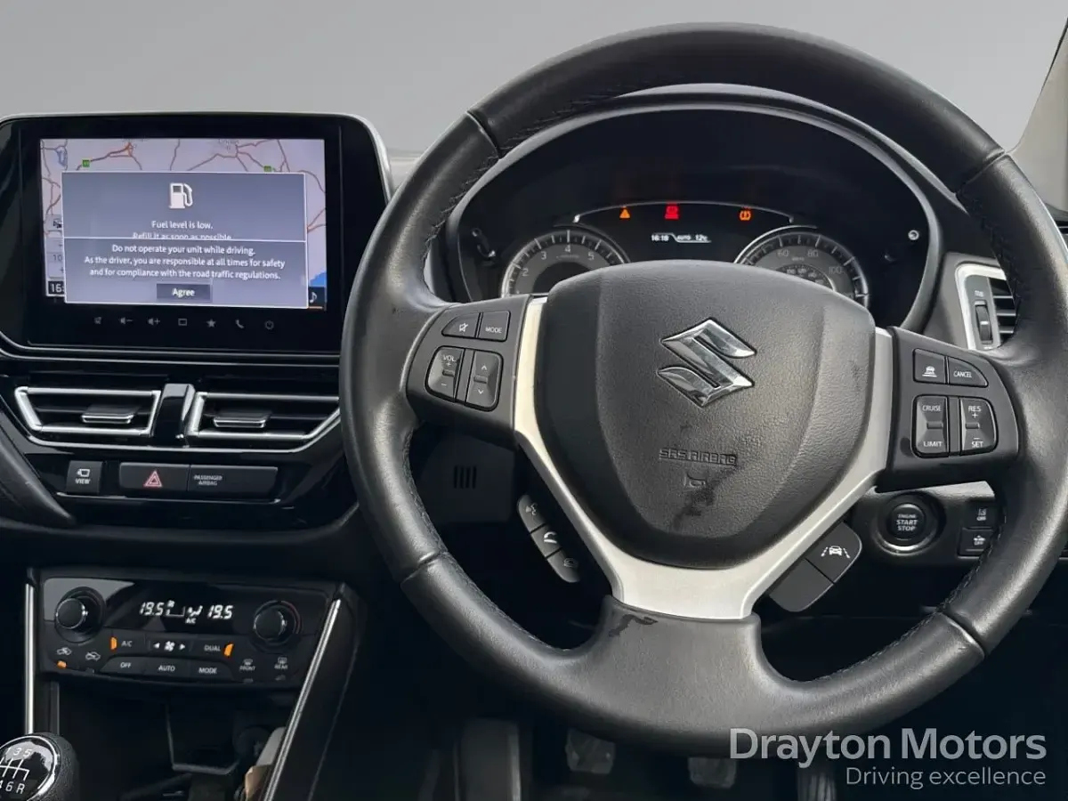Gebraucht Suzuki SX4 S-Cross 129 PS (94 kW) 2024 Weiß SUV