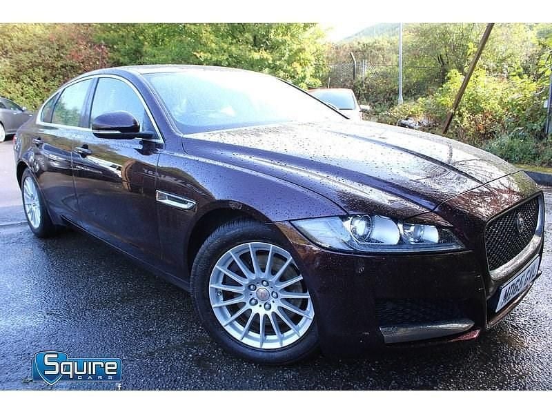 Red Used 2015 Jaguar XF Prestige Sedan | £6,695 (Fair price) - Image 1/3