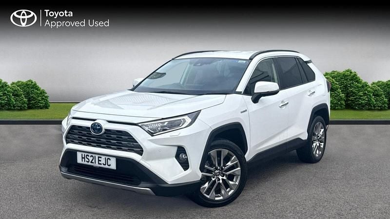 Used Toyota RAV4 Hybrid 218 HP (160 kW) 2021 Pure white SUV