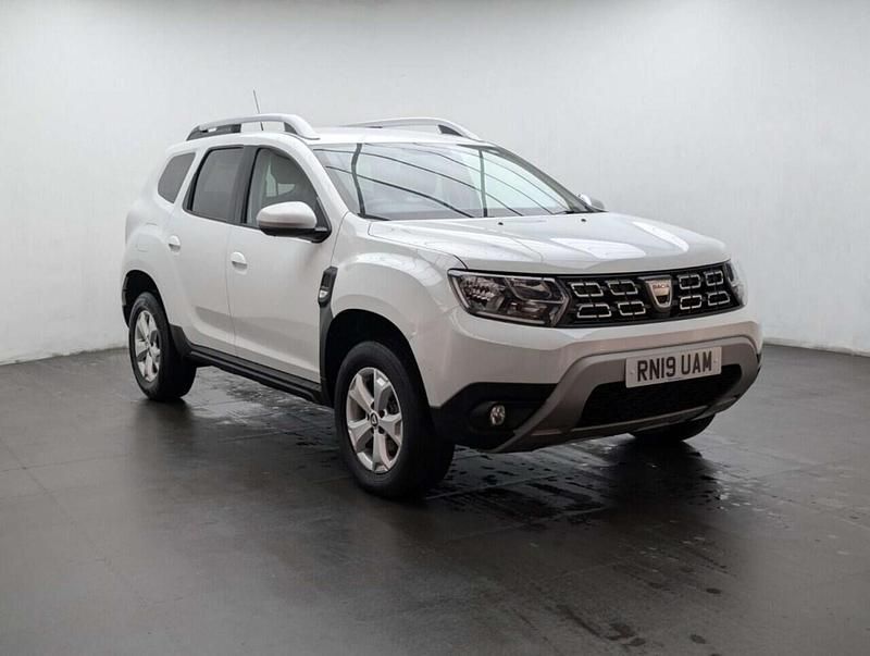 Used Dacia Duster Comfort 130 HP (95 kW) 2019 White SUV