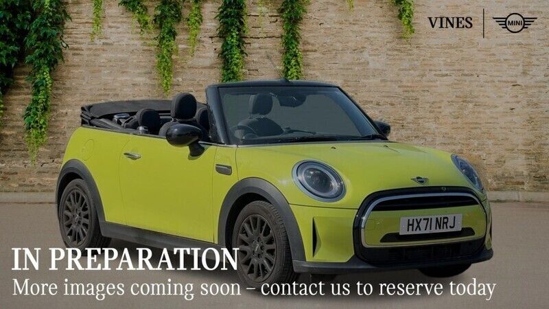 Yellow Used 2021 Mini Cooper Classic Hatchback | £16,900 (A bit pricey) - Image 1/4