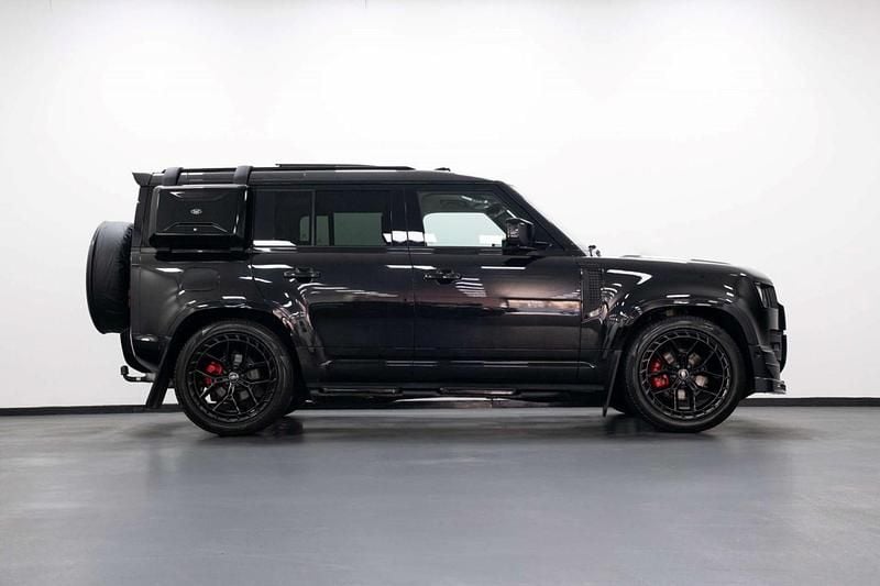 Used Land Rover Defender 250 HP (183 kW) 2024 Black SUV