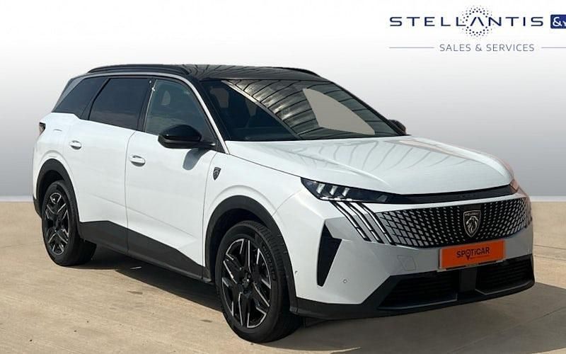 White Used 2024 Peugeot 5008 GTi MPV | £31,151 (A bit pricey) - Image 1/4