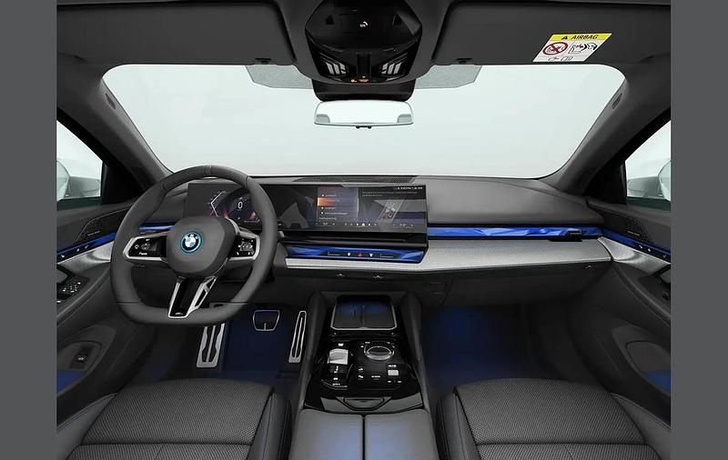 Used BMW i5 M Sport 250 kW (340 HP) 2025 Blue Sedan