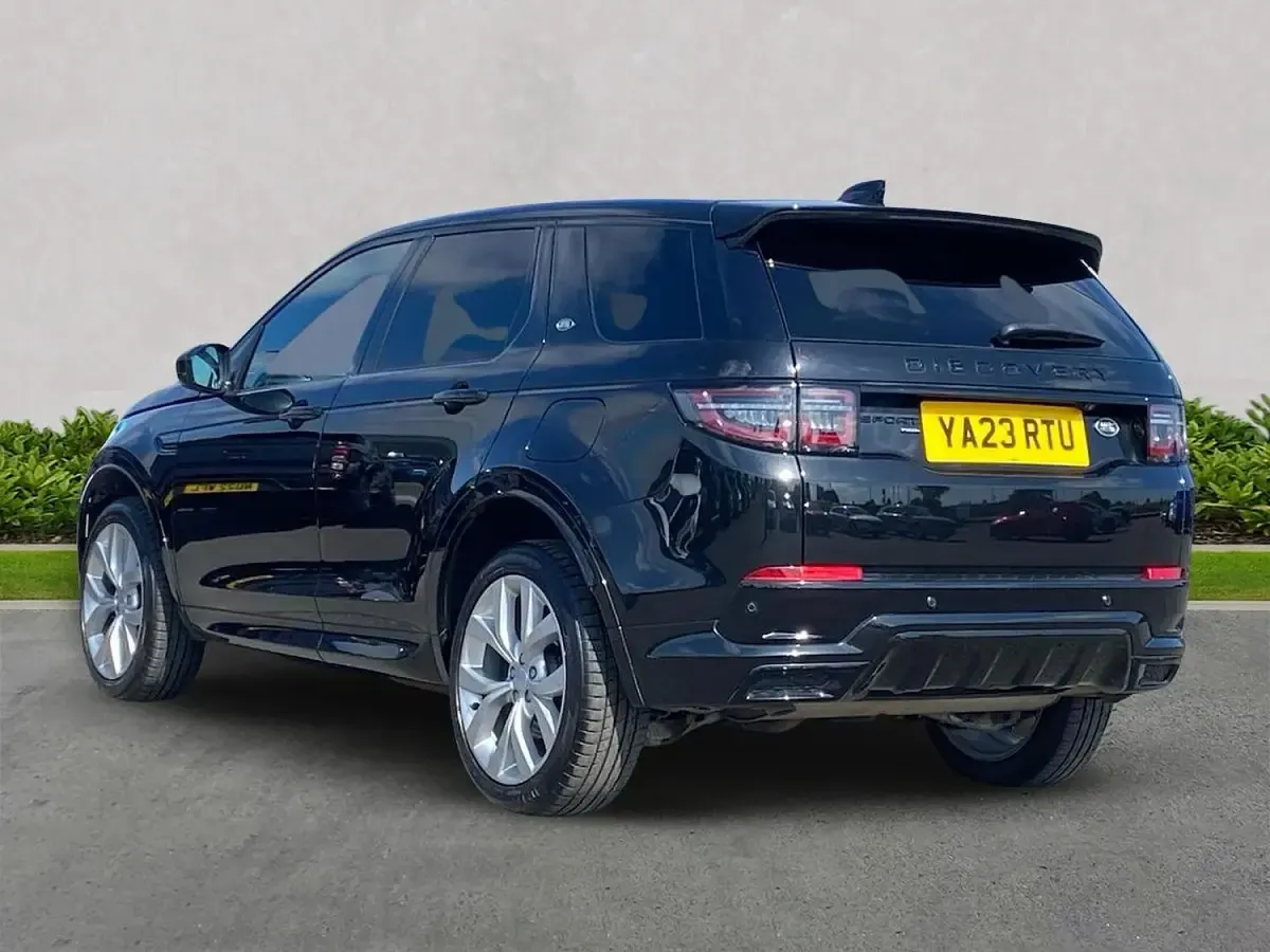 Used Land Rover Discovery 5 Urban Edition 309 HP (227 kW) 2023 Black SUV