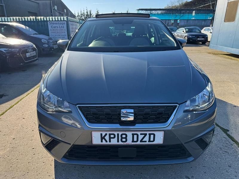 Begagnad Seat Ibiza Design 75 HK (55 kW) 2018 Grå Halvkombi