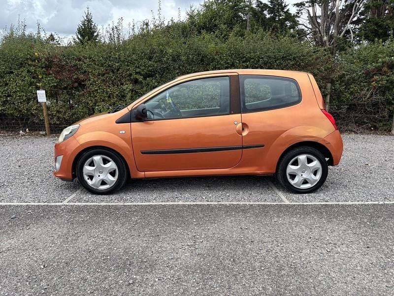 Orange Used 2008 Renault Twingo Dynamique Hatchback | £1,395 (Expensive) - Image 1/4