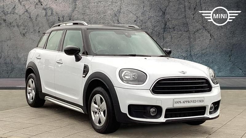 Used Mini Cooper Countryman Classic 134 HP (98 kW) 2019 White SUV