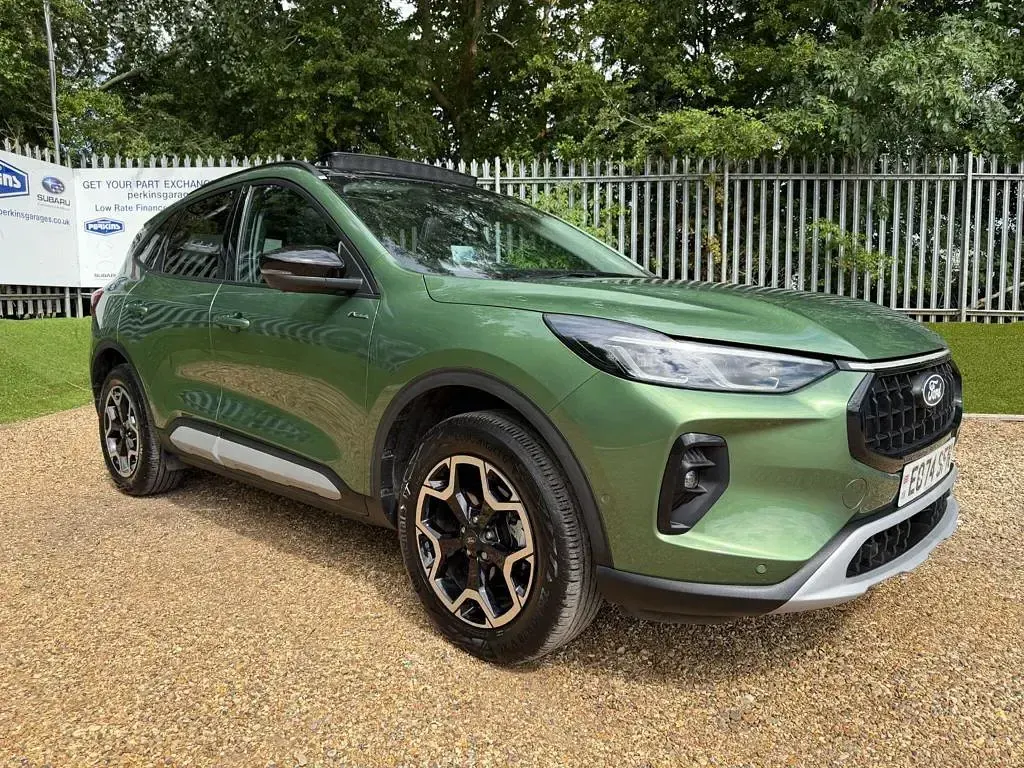 Used Ford Kuga Active 180 HP (132 kW) 2024 Green SUV