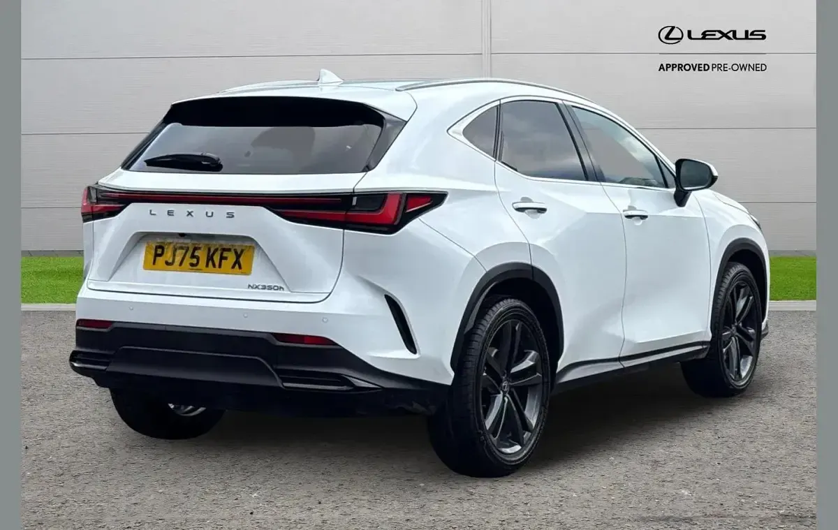 Used Lexus NX350h 194 HP (142 kW) 2025 White SUV