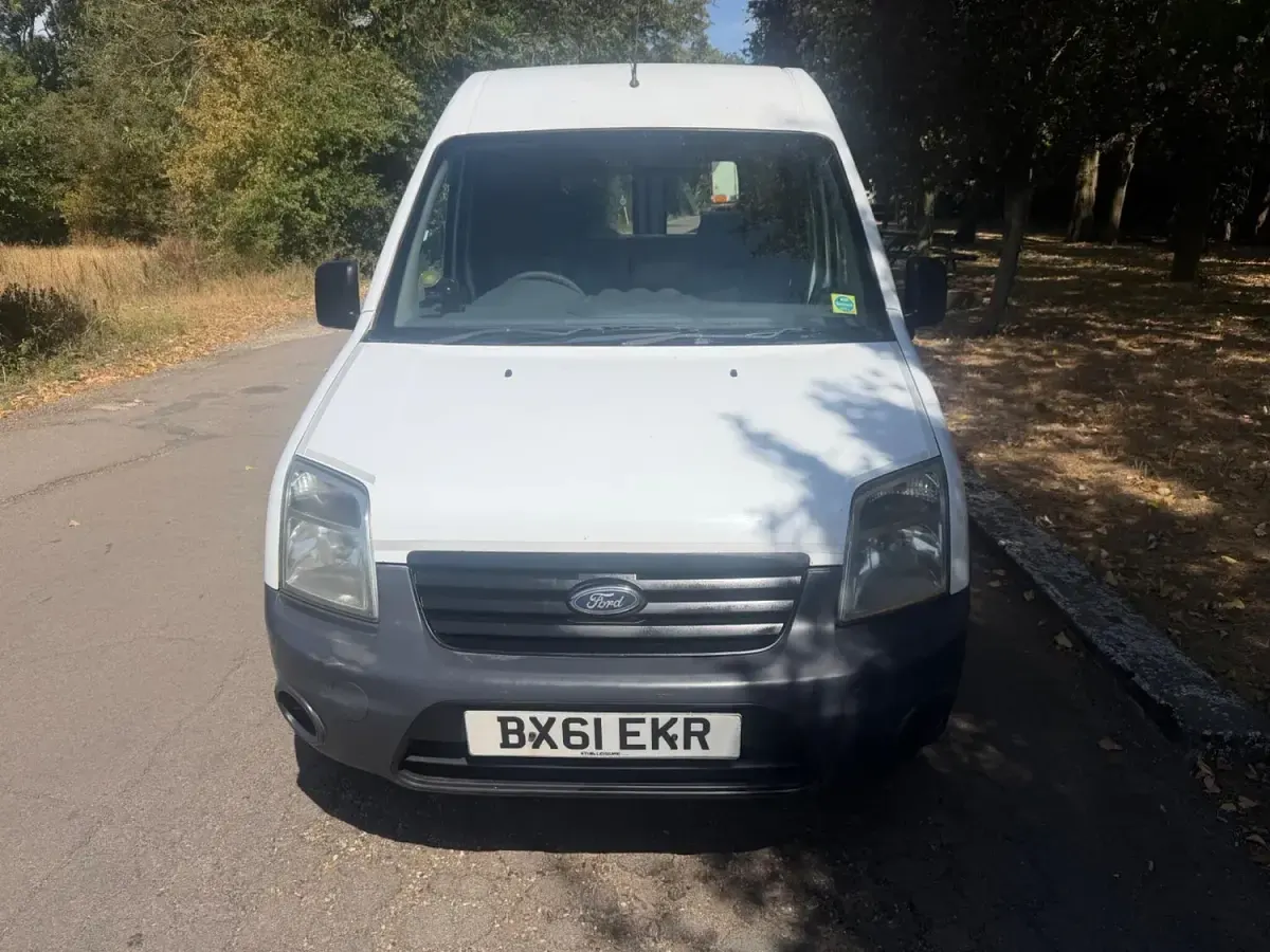 Used Ford Transit 90 HP (66 kW) 2011 White Van
