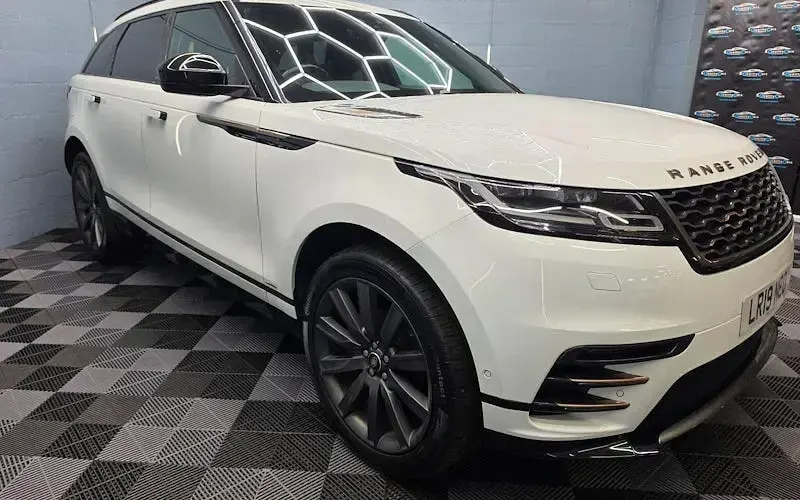 Used Land Rover Range Rover Velar HSE Dynamic 179 HP (131 kW) 2020 SUV