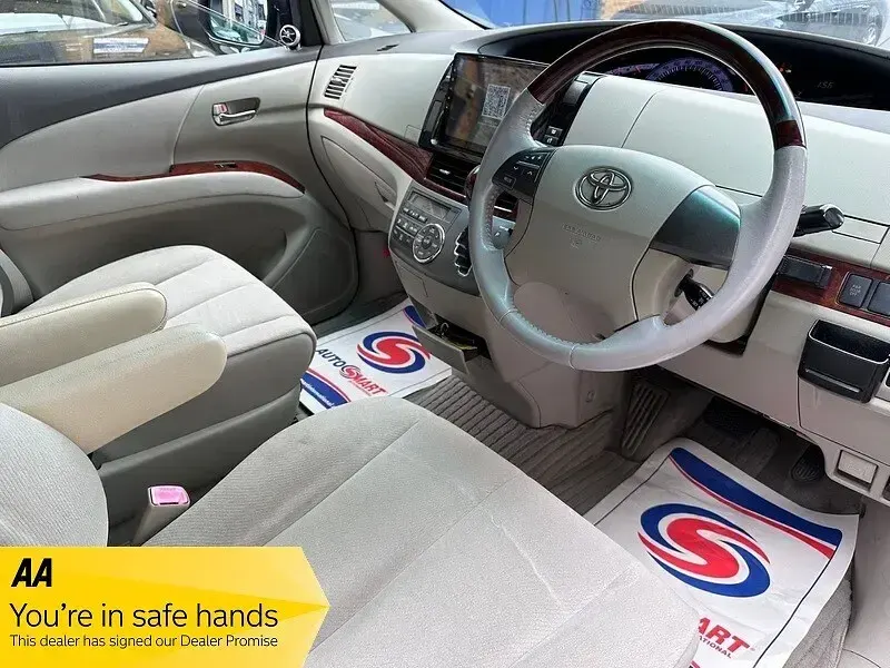 Used Toyota Estima Edition 2011 White MPV