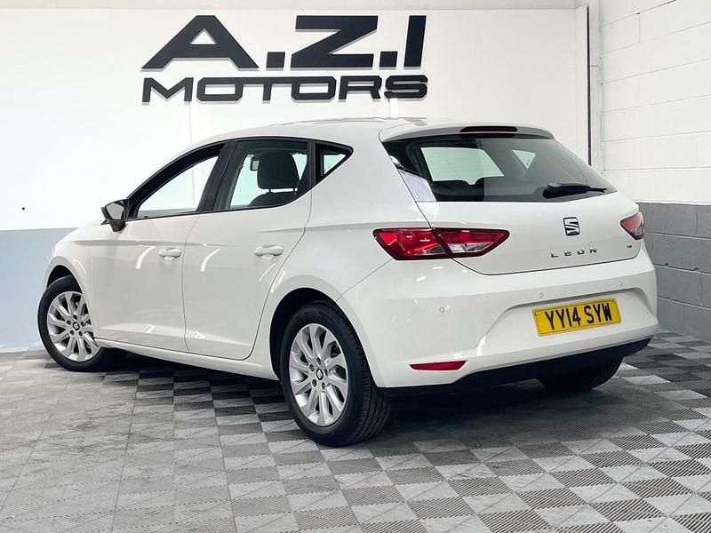 Used Seat Leon SE 2014 White Hatchback