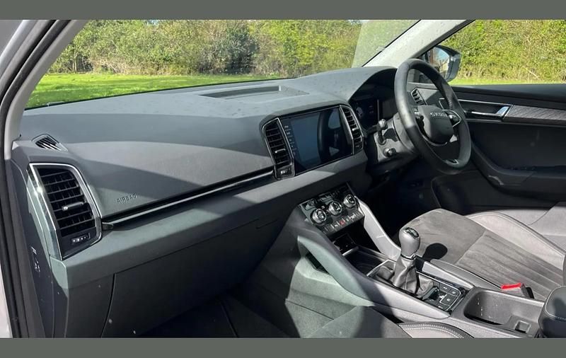 Used Skoda Karoq SE L 150 HP (110 kW) 2025 Silver SUV