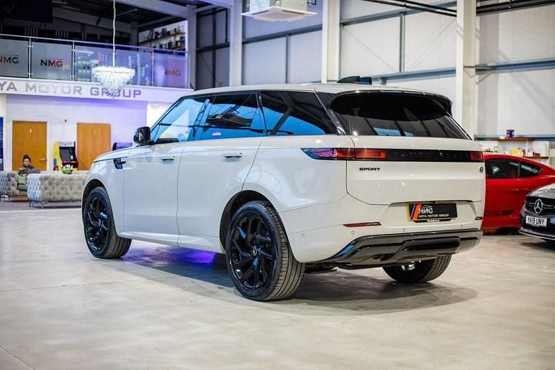 Used Land Rover Range Rover Sport SE Dynamic 300 HP (220 kW) 2023 Grey SUV