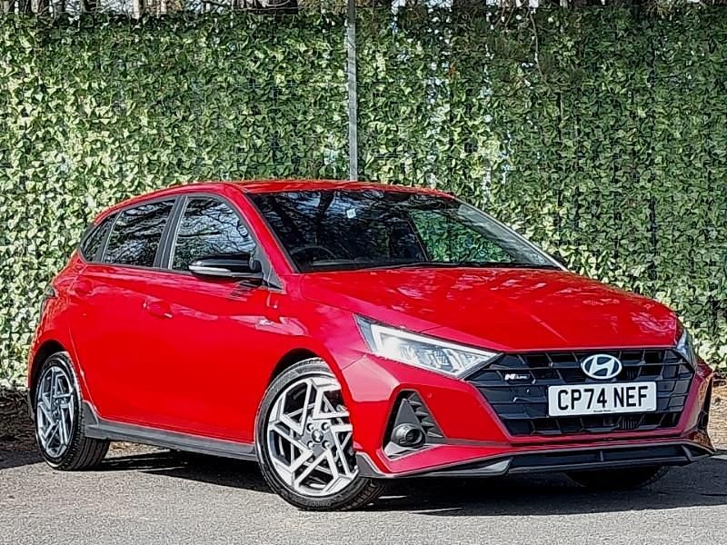 Used Hyundai i20 N Line 100 HP (73 kW) 2025 Red Hatchback