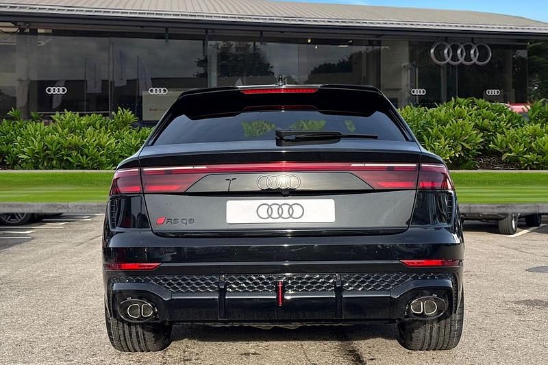 New Audi RS Q8 Design 631 HP (464 kW) 2026 Black SUV