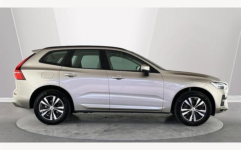 Used Volvo XC60 Core 250 HP (183 kW) 2024 SUV