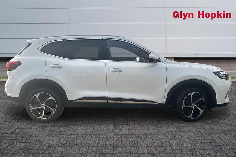 Used MG HS Trophy 162 HP (119 kW) 2023 White SUV