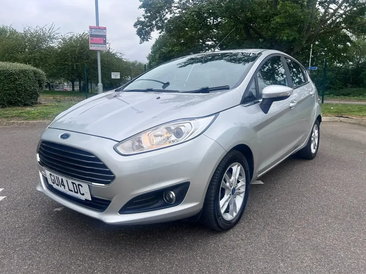 Used Ford Fiesta Zetec 2014 Silver Hatchback