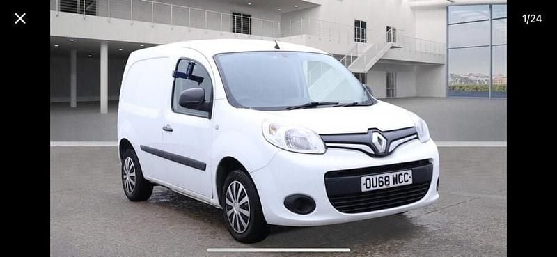 White Used 2018 Renault Kangoo Business MPV | £5,995 (Fair price) - Image 1/1
