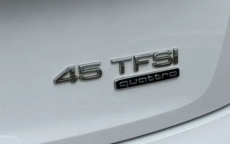Used Audi Q5 Sportback S-Line 265 HP (194 kW) 2022 White SUV