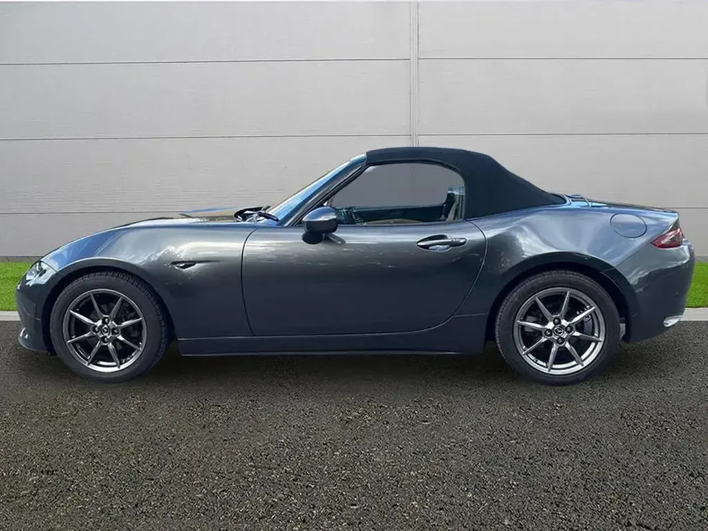 Used Mazda MX5 Inclusive 132 HP (97 kW) 2020 Grey Cabriolet