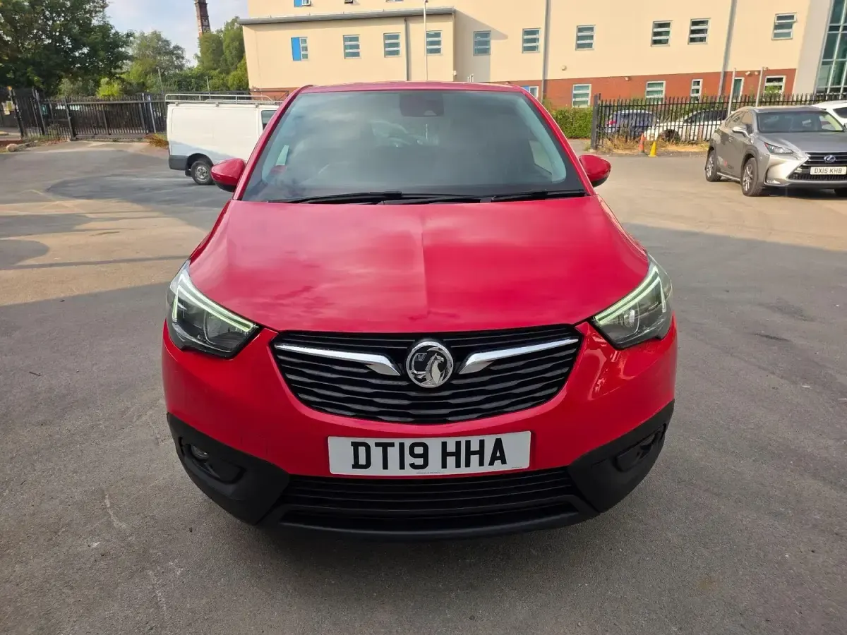 Used Vauxhall Crossland X 2019 Red SUV