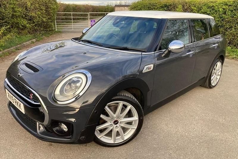 Used Mini Cooper Clubman Sport 192 HP (141 kW) 2019 Grey Estate