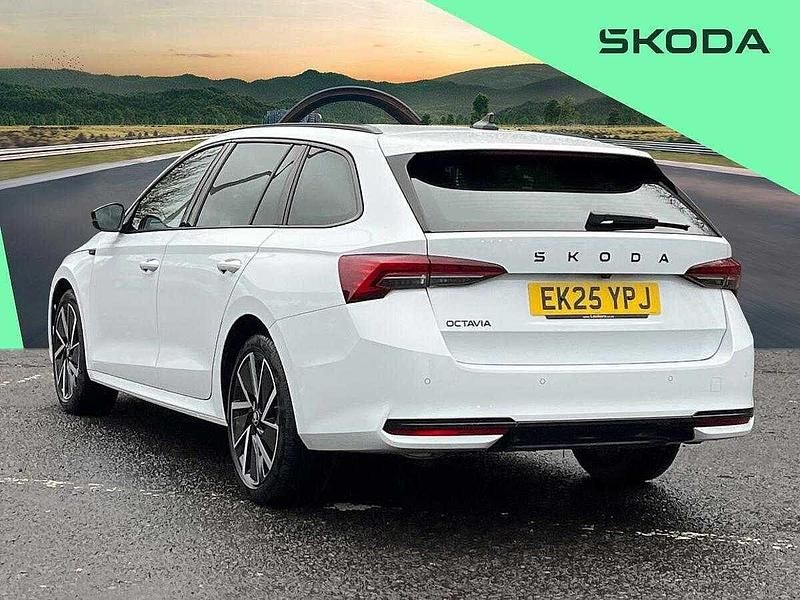 Used Skoda Octavia SportLine 110 HP (80 kW) 2025 Moon white metallic Estate