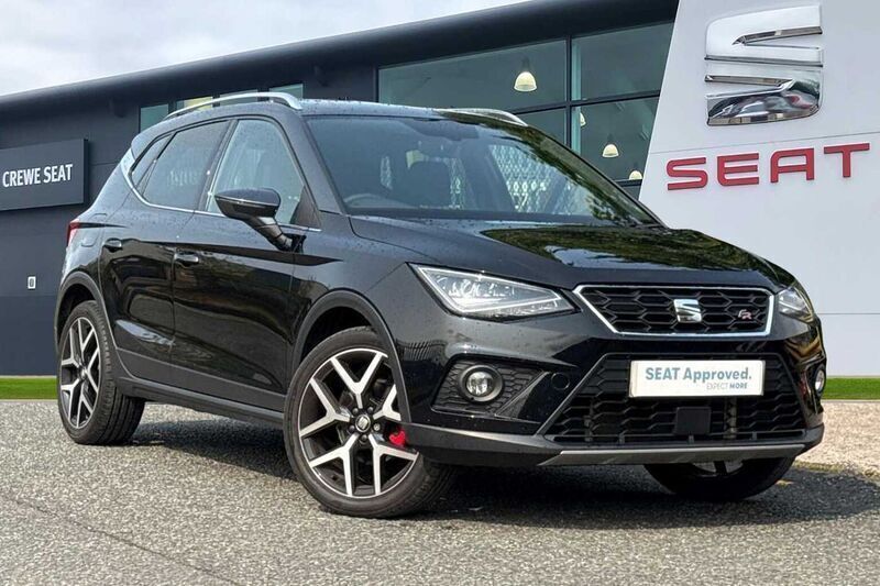 Black Used 2021 Seat Arona FR SUV | £13,390 (Fair price) - Image 1/4