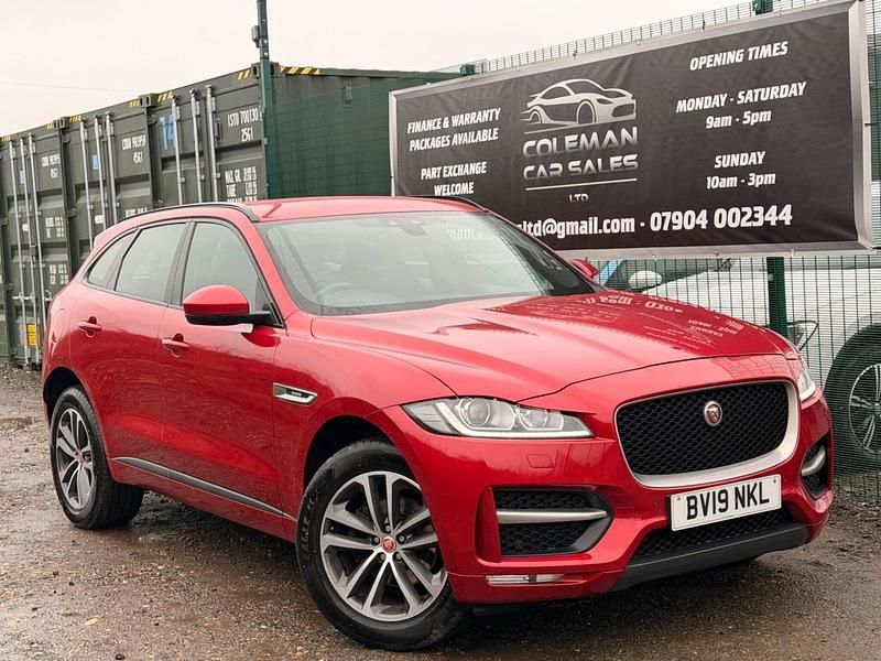 Second-hand Jaguar F-Pace R-Sport 180 CP (132 kW) 2019 Roșu SUV