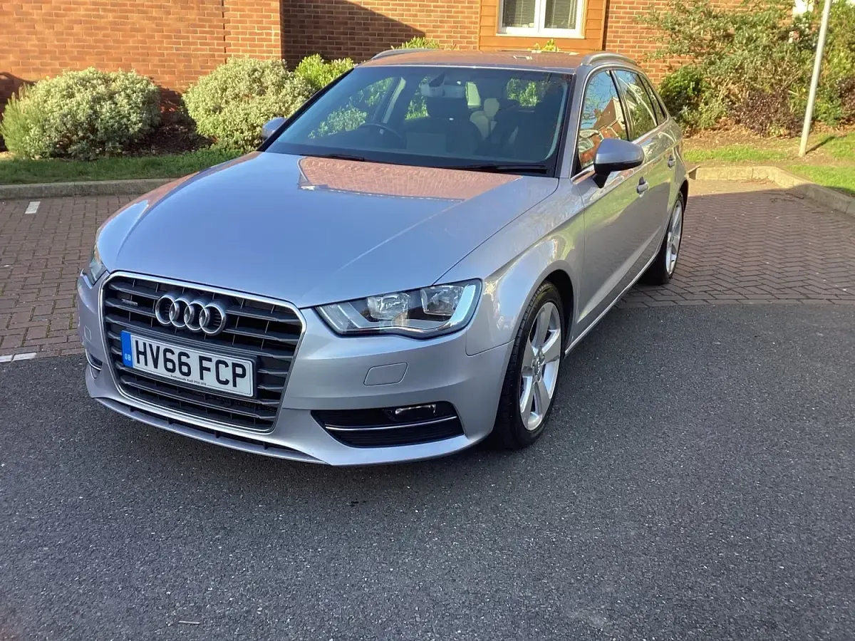 Used Audi A3 Sport 110 HP (80 kW) 2016 Silver Hatchback