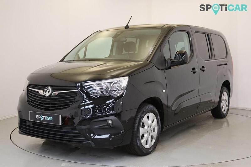 Used Vauxhall Combo S 128 HP (94 kW) 2022 Black MPV