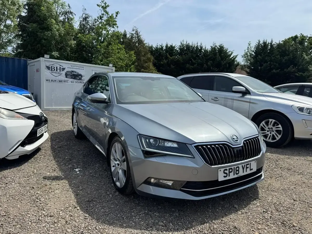 Used Skoda Superb SE L Executive 190 HP (139 kW) 2018 Grey Hatchback