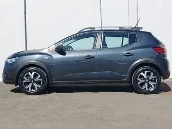 Używany Dacia Sandero Prestige 91 KM (66 kW) 2023 Szary Hatchback