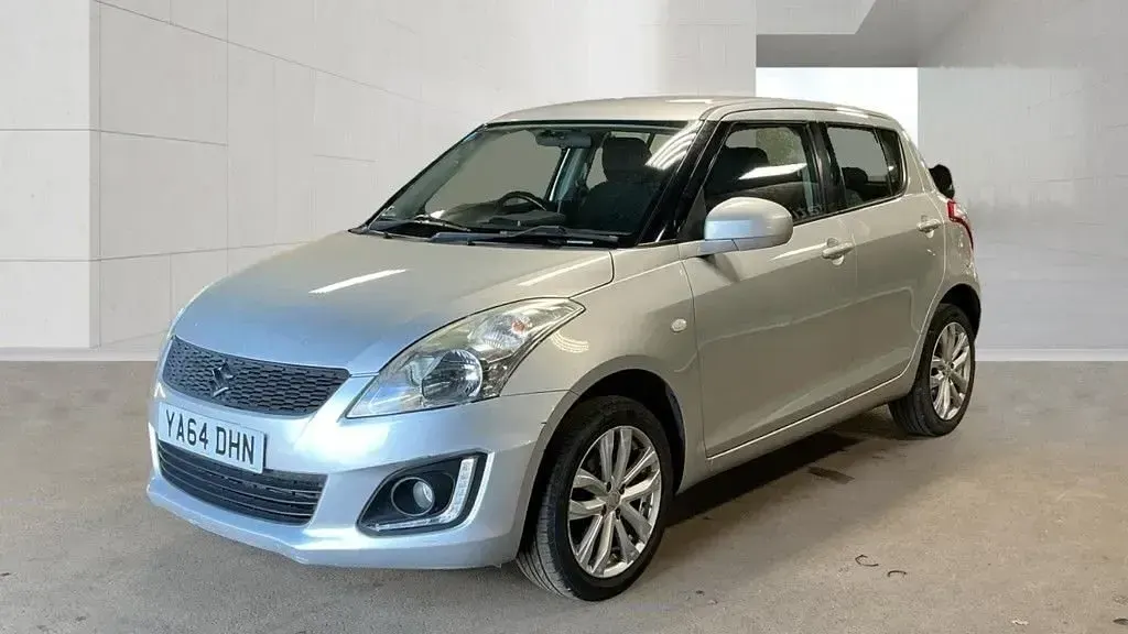 Used Suzuki Swift SZ3 94 HP (69 kW) 2014 Silver Hatchback