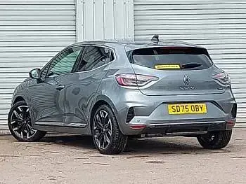 New Renault Clio V Techno 143 HP (105 kW) 2025 Grey Hatchback