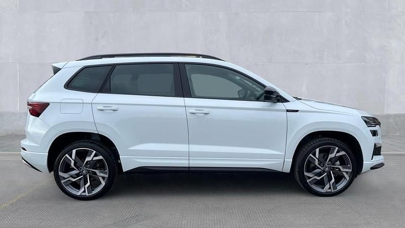 New Skoda Karoq SportLine 150 HP (110 kW) 2026 Moon white SUV