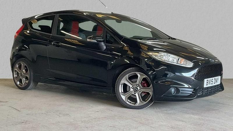 Black Used 2015 Ford Fiesta ST Hatchback | £5,770 (Fair price) - Image 1/4