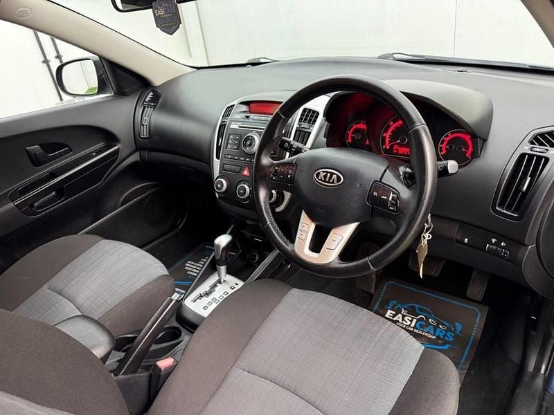 Used Kia Ceed 2012 Blue Hatchback