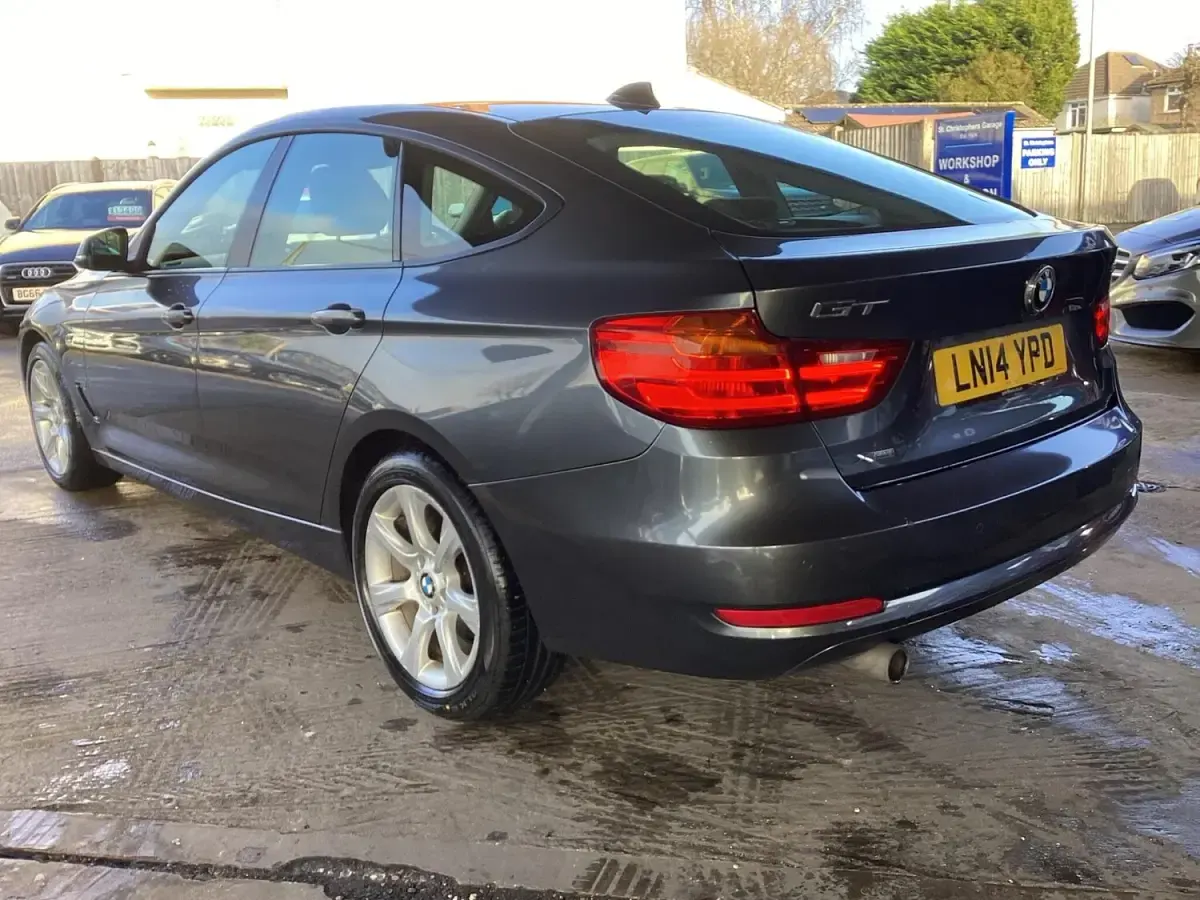 Used BMW 320 Gran Turismo Advantage 2014 Grey Hatchback
