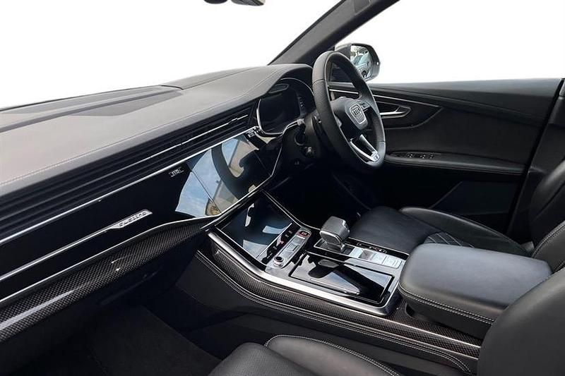 Used Audi SQ8 Comfort 507 HP (372 kW) 2024 Mythos black SUV