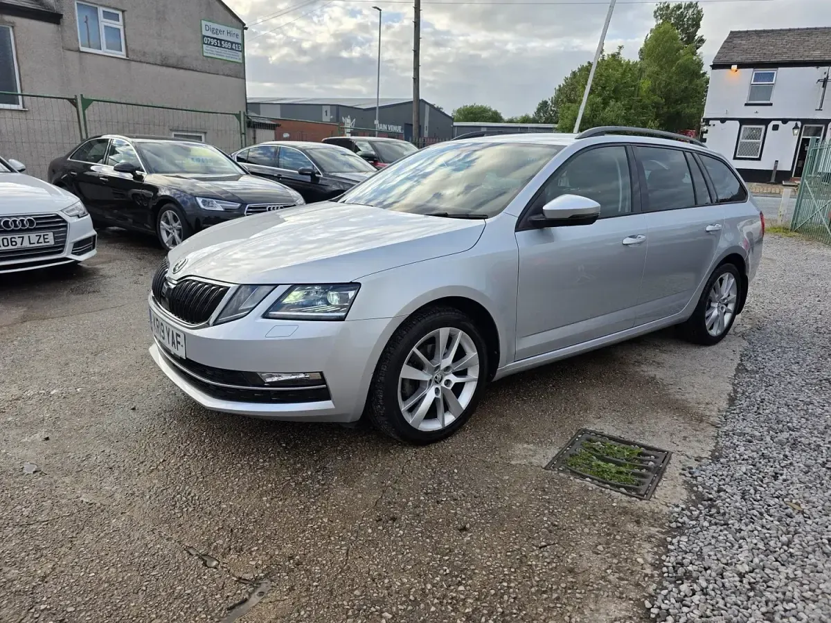 Used Skoda Octavia SE L 2019 Silver Estate