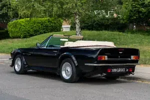 Used Aston Martin V8 Vantage 408 HP (300 kW) 1988 Black Cabriolet