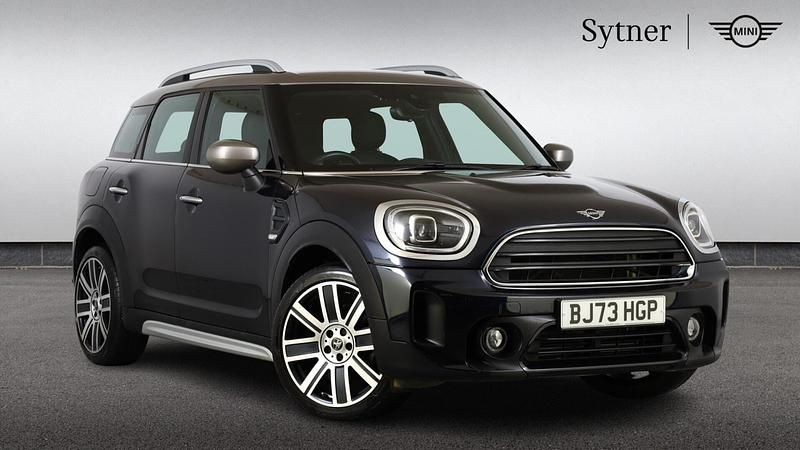 Black Used 2023 Mini Cooper Countryman Exclusive SUV | £26,750 (A bit pricey) - Image 1/4