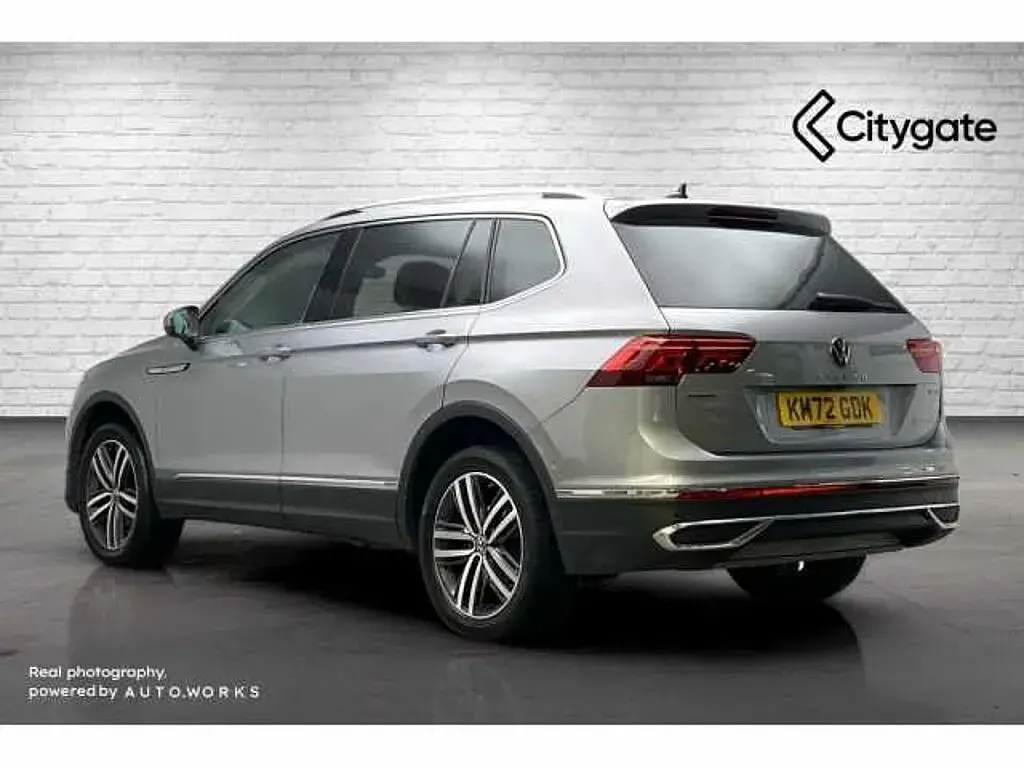 Used VW Tiguan Allspace Elegance 150 HP (110 kW) 2022 Silver SUV